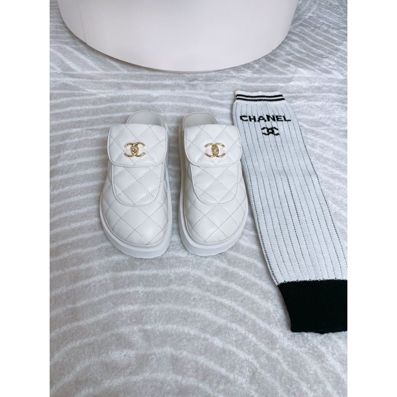 Ch*el slippers